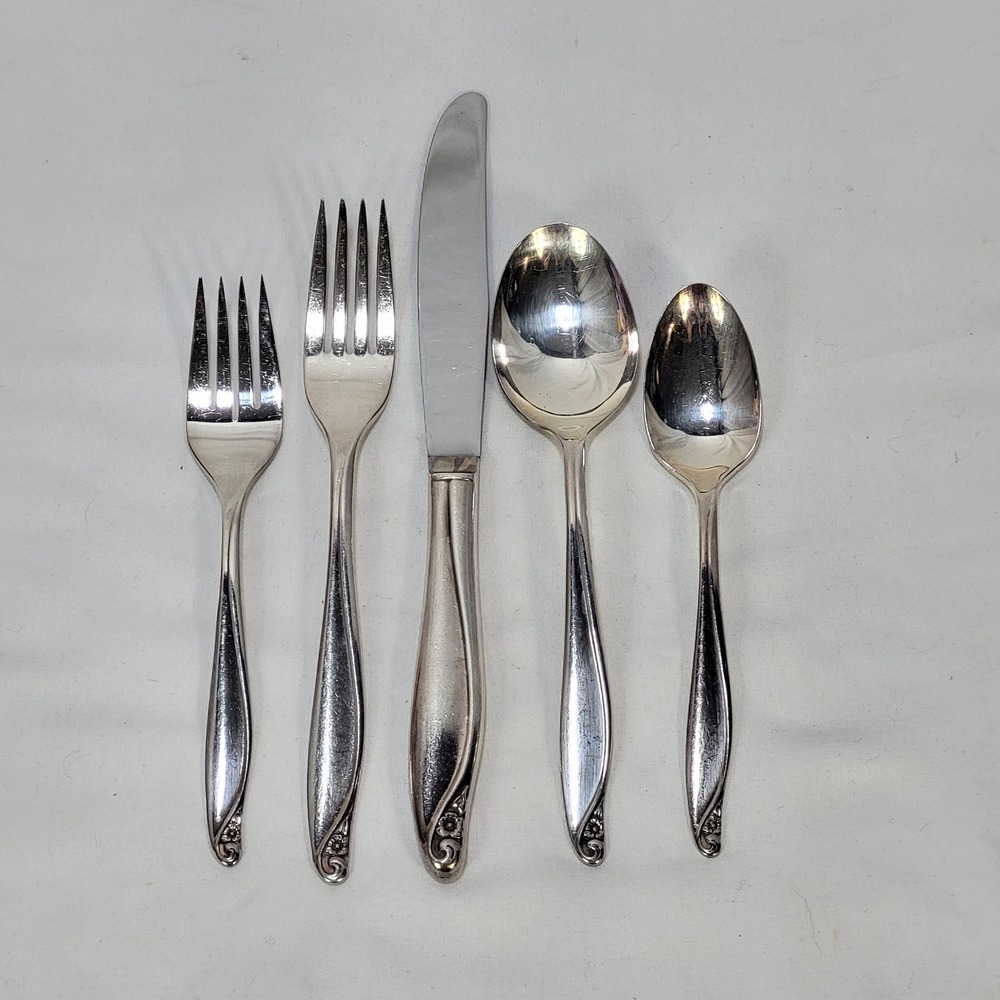 Oneida Silverplate Flatware Affection Pattern 5 Pc Place Setting Floral Scroll